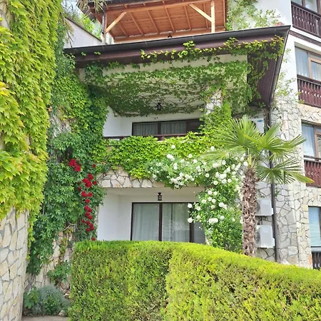 Arena I By The Sea スヴェティ・ヴラス